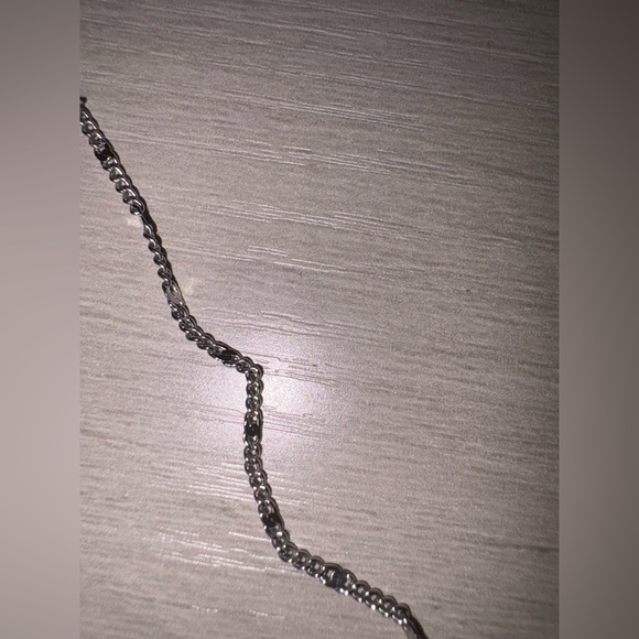 Swarovski Silver Necklace,19 inch chain - Picture 4 of 8